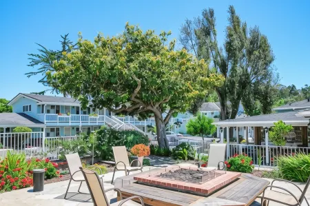 Bluebird Inn Отели в г. Сен-Луи Обиспо