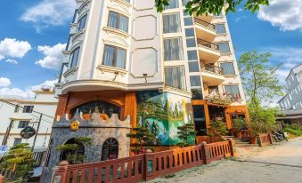 Sapa House Hotel Halal Certified
