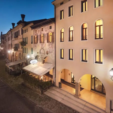 Hotel Canon d'Oro