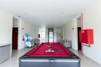 RedDoorz Plus at Komplek ABC Batu Aji Batam