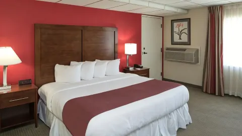 Ramada by Wyndham Downtown Spokane in Спокан