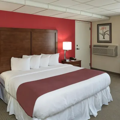 Ramada by Wyndham Downtown Spokane Hotels near River Park Square