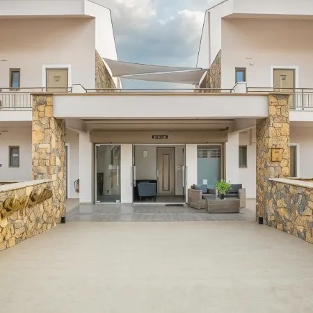 Royalty Suites Seaside Hotels in Sithonia