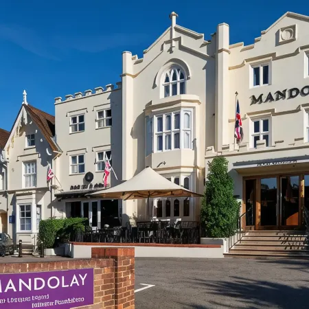 Mandolay Hotel Guildford Отели рядом с достопримечательностью «Университет Суррей»
