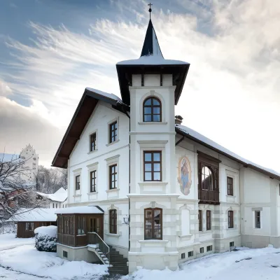 Villa Fantasia Budget Boutique Hotel Отели рядом с достопримечательностью «Озеро Обер»