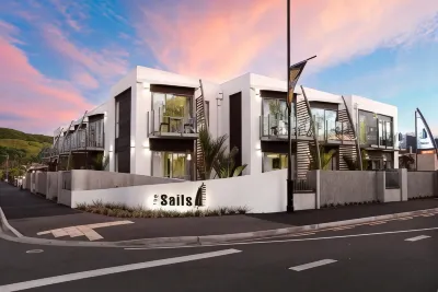 The Sails Nelson فنادق في 