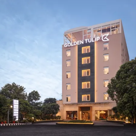 Golden Tulip Gurgaon (Sector 29)