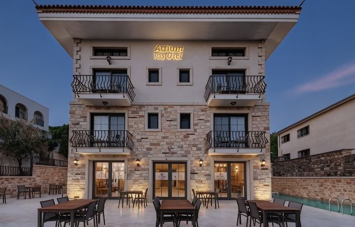 Atrium Taş Otel