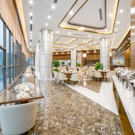 Alan Sea Hotel Danang Отели рядом с достопримечательностью «Гора Шонча»