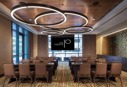 5. 더 포터 포틀랜..