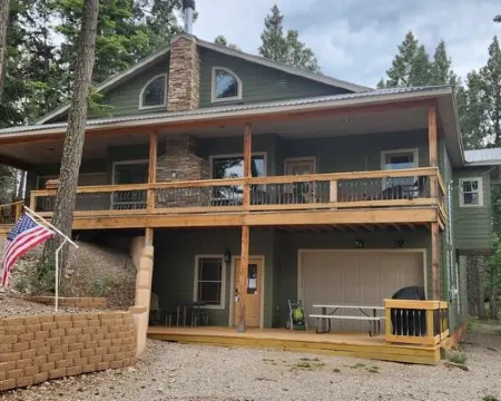 "High End Luxury Cabin", Forest Access, Spacious, Views, Elevation, Sparkling Hotels in Cloudcroft