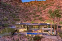 Private Trailhead, Infinity Pool, and Skyline Views from Camelback Desert Haven