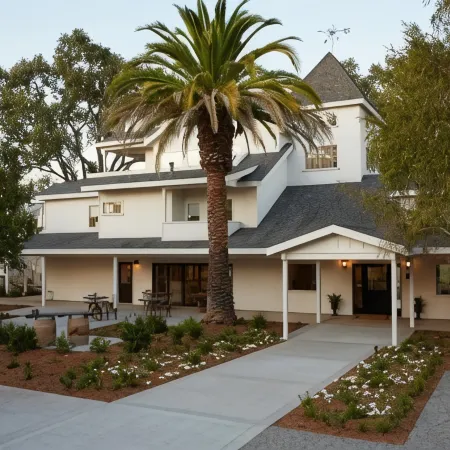 SummerWood Inn