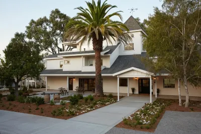 SummerWood Inn Hotels in Templeton