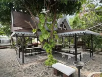 Suanpai Resort Sattahip - 2-Star