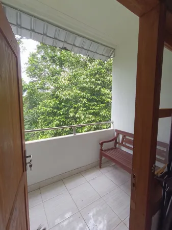 The Forest Отели в г. Dlingo