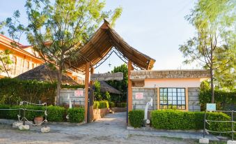 Pine Breeze Getaway Lukenya