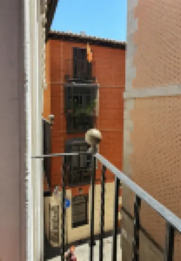 ToledoRooms Palacios - Ver Procesiones de Semana Santa Desde Balcon