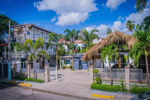 Batey Hotel Boutique Hotels in Boca Chica