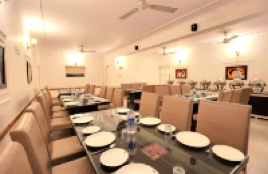 Neelesh Inn- A Luxury Lake View Hotel- 20 Kms from Nainital Hotels in Bhimtal