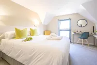 Polzeath Beach House Hotels in Port Isaac