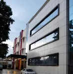 舒邦尊享飯店 Panigaon Khader住宿飯店