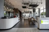 Favehotel Pamanukan Hotels in Subang Regency