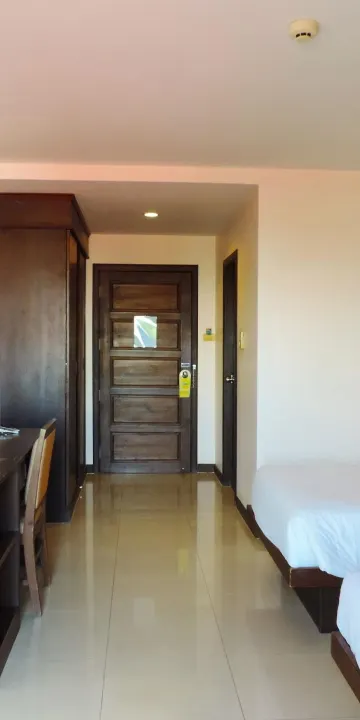 ห้องสแตนดาร์ด เตียงใหญ่หรือเตียงแฝด