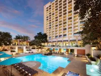 San Diego Marriott Mission Valley Hotels near SDCCU Stadium