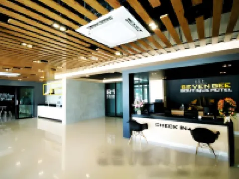 Seven Bee Boutique Hotel Hotels in Surin