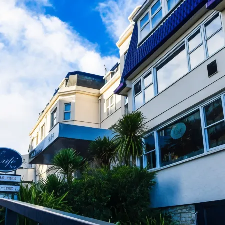 Trouville Bournemouth - OCEANA COLLECTION