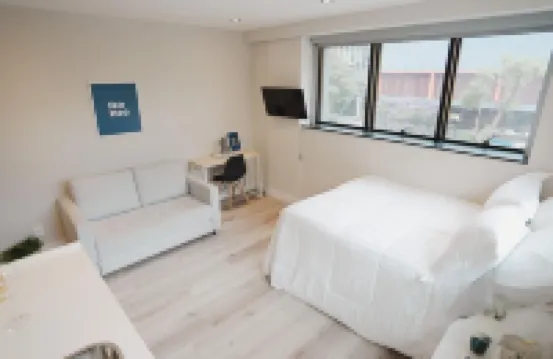 保利斯塔地鐵公寓