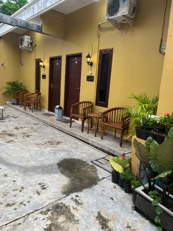 Jaka Homestay Отели в г. Рембанг