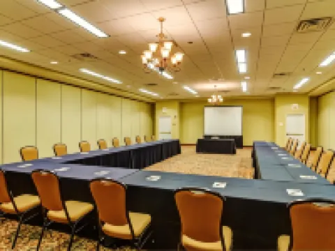 The Wildwood Hotel Hotels in St. Louis County