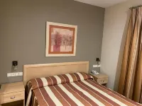 Hotel la Union Отели в г. Фуэнлабрада