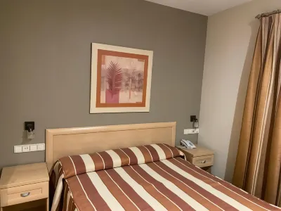 Hotel la Union Hotels near Centro Comercial Fuenlabrada 2