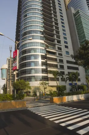 The Malayan Plaza Hotel