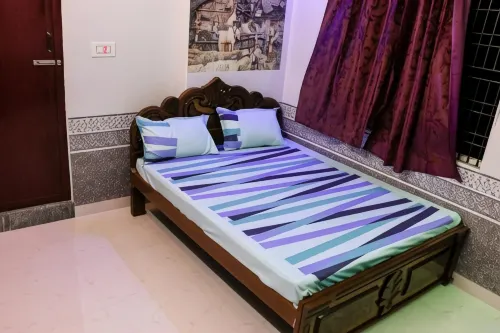 Sri Priya Lodge Hotels in Dharmapuri