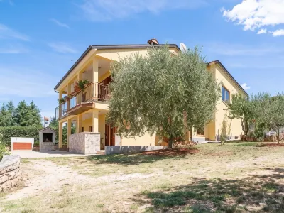 Apartment in Poreč Near Old Town