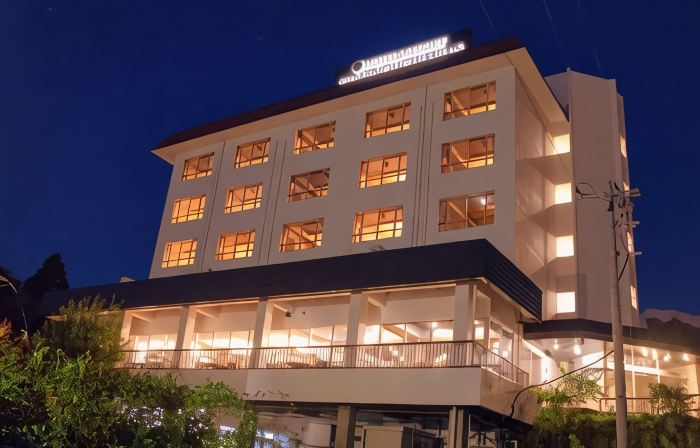 HOTEL&RESORT 山之內山莊