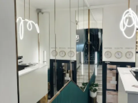 Mildom Premium Hotel Hoteles en Almatý