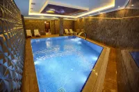 Thermal Saray Hotel & Spa Yalova - piscina