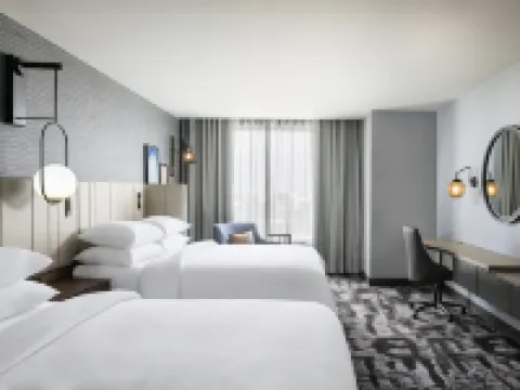Crowne Plaza KEARNEY by IHG Hotels in Collins