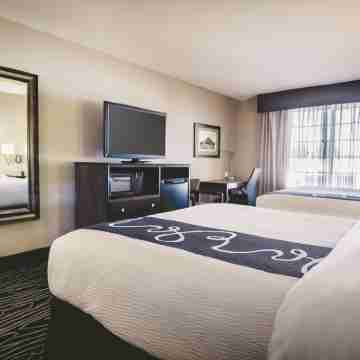 La Quinta Inn & Suites by Wyndham Eugene Rooms