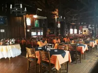 Cristal Palace Inn - breakfast