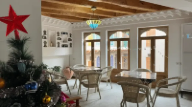 Mahbubakhon Guest house in old city