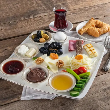 La Cielo Hotel Bostancı Отели рядом с достопримечательностью «Малтепе»