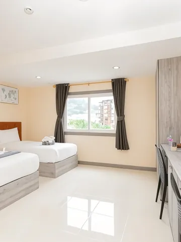 รูปภาพของโรงแรมสแควร์วัน ป่าตอง