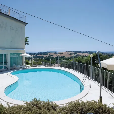 Hotel Sirolo