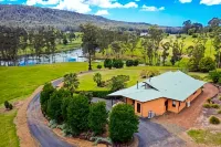 Clarendon Forest Retreat